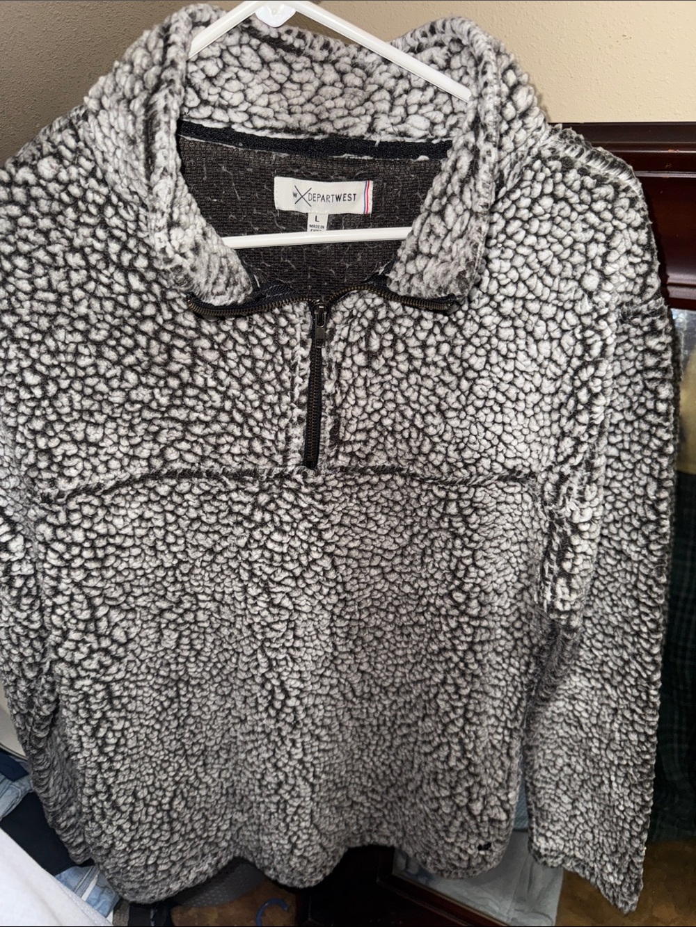 Departwest Men’s Gray Sherpa Fleece Pullover